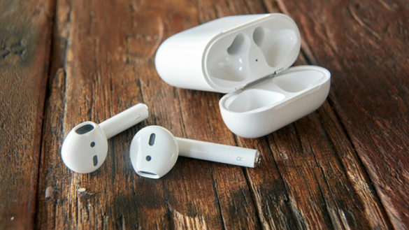 Наушники AirPods фото