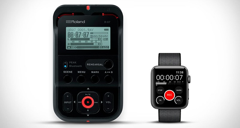 Roland R-07 и Apple Watch