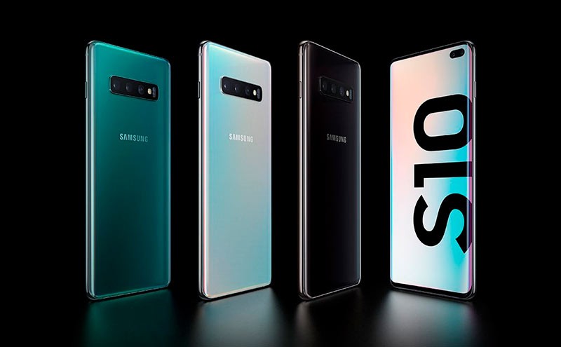 Samsung Galaxy S10+ фото
