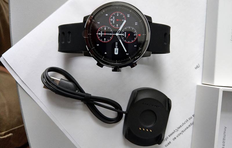 Комплектация Xiaomi Stratos 2